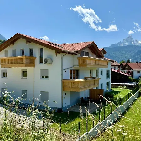 شقة Neubau, Bergpanorama, Gute Lage, Tiefgarage بيرشتسغادن
