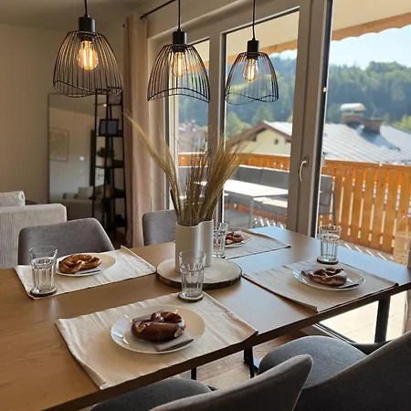 Appartamento Neubau, Bergpanorama, Gute Lage, Tiefgarage *