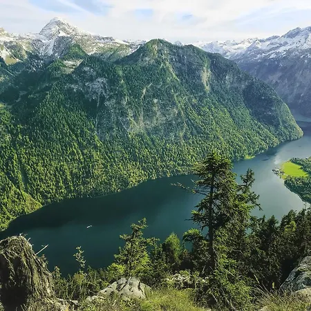 Neubau, Bergpanorama, Gute Lage, Tiefgarage *